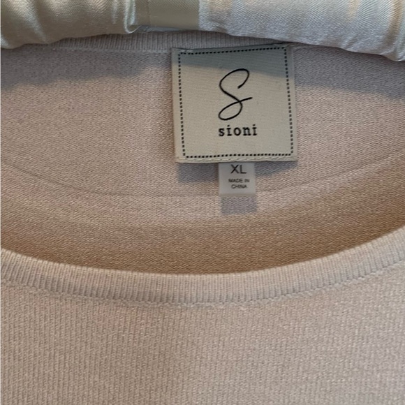 New Sioni Super Soft Neutral Floral Sweater - Picture 7 of 8